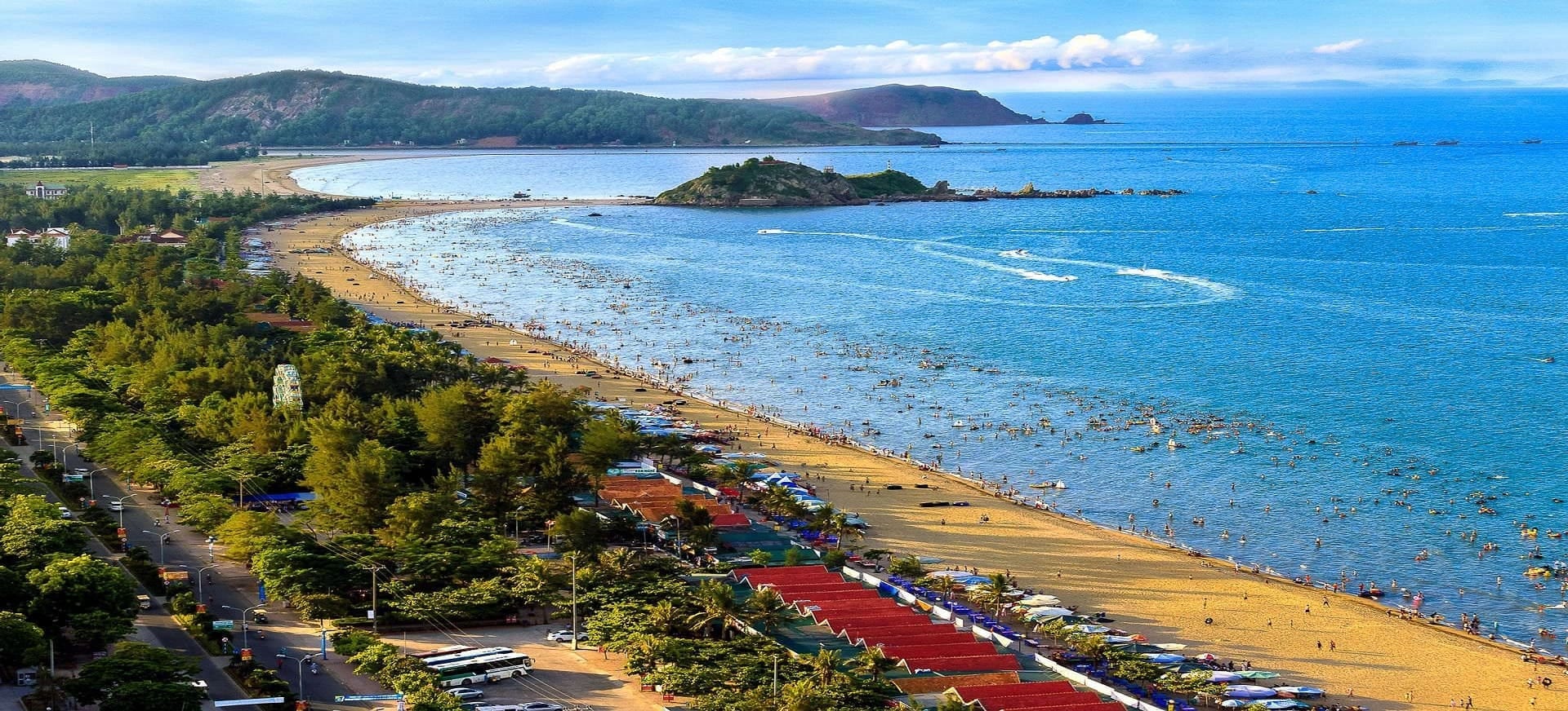 Biển Cửa Lò Ở Đâu? Kinh Nghiệm Du Lịch, Cách Di Chuyển Và Những Điều Không Thể Bỏ Lỡ